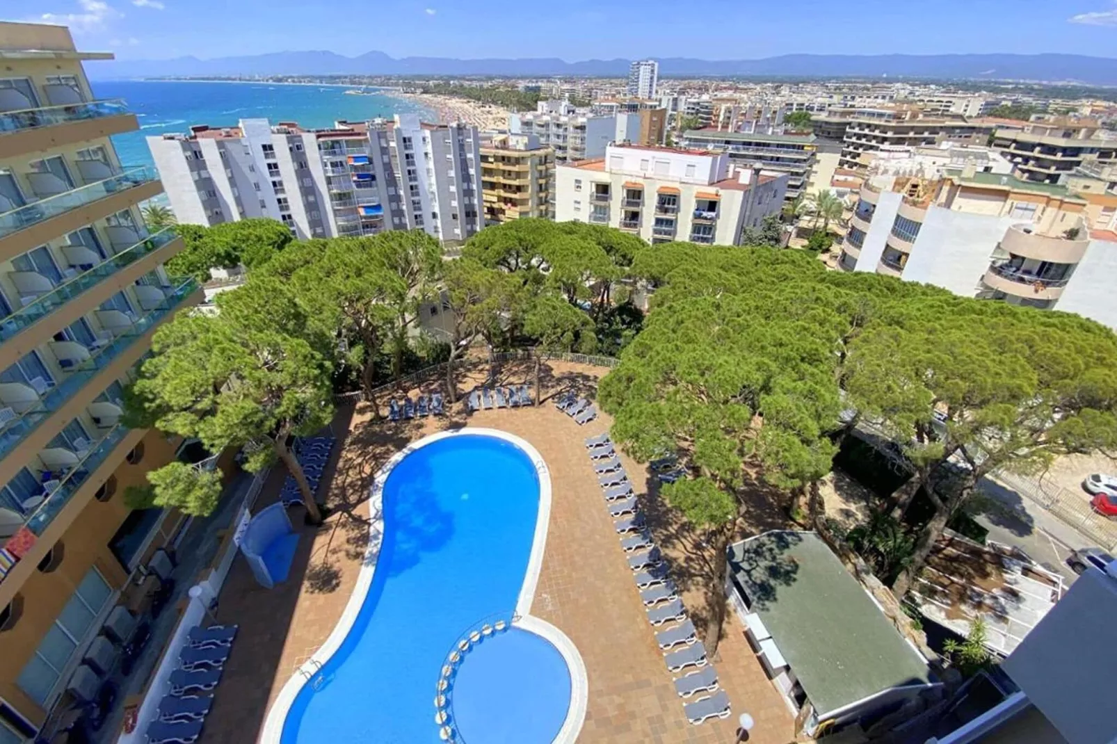 BLUE BEACH Apartments-Piscine
