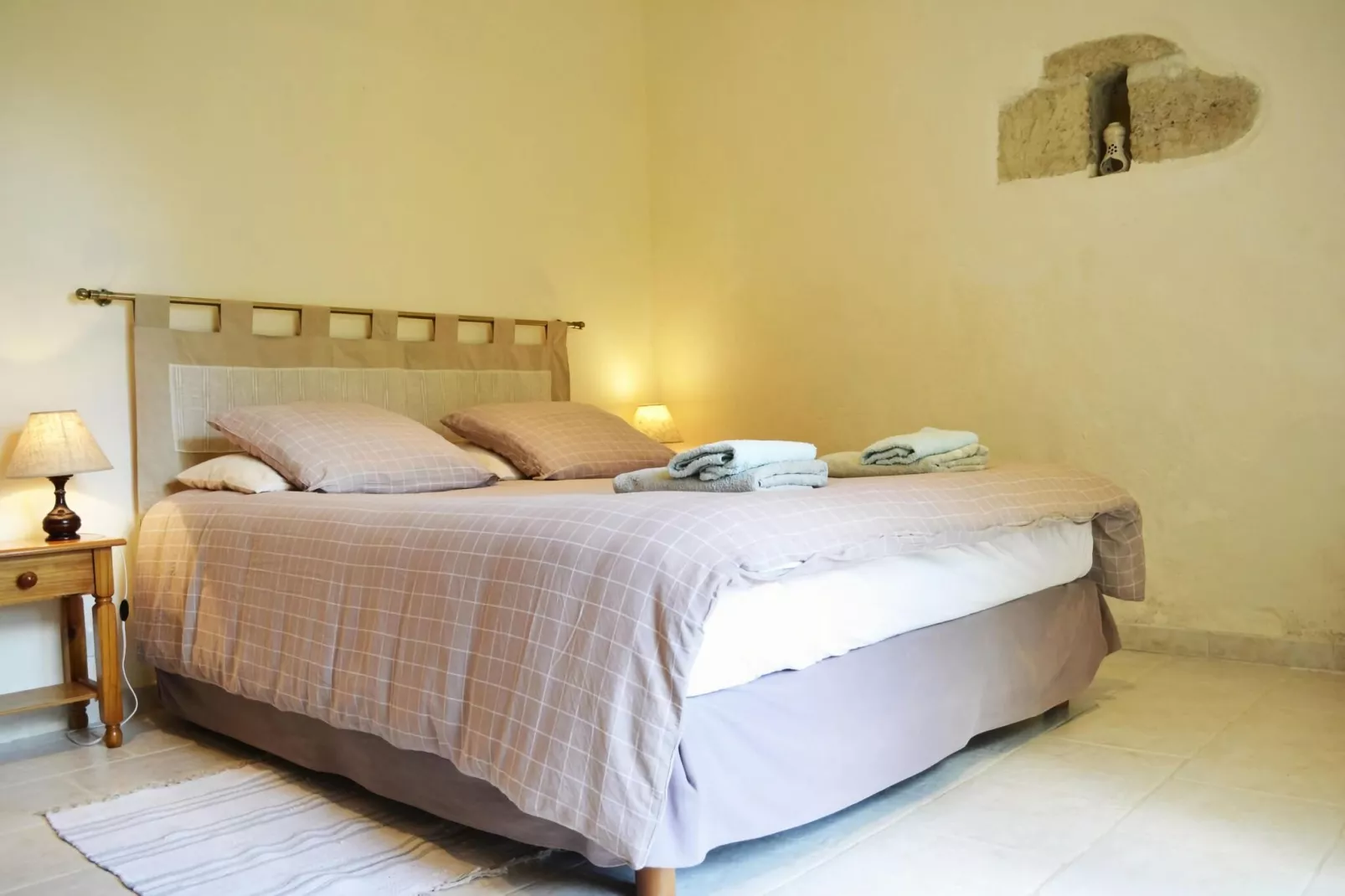 Domaine de Geneviève des Vignes-Bedroom