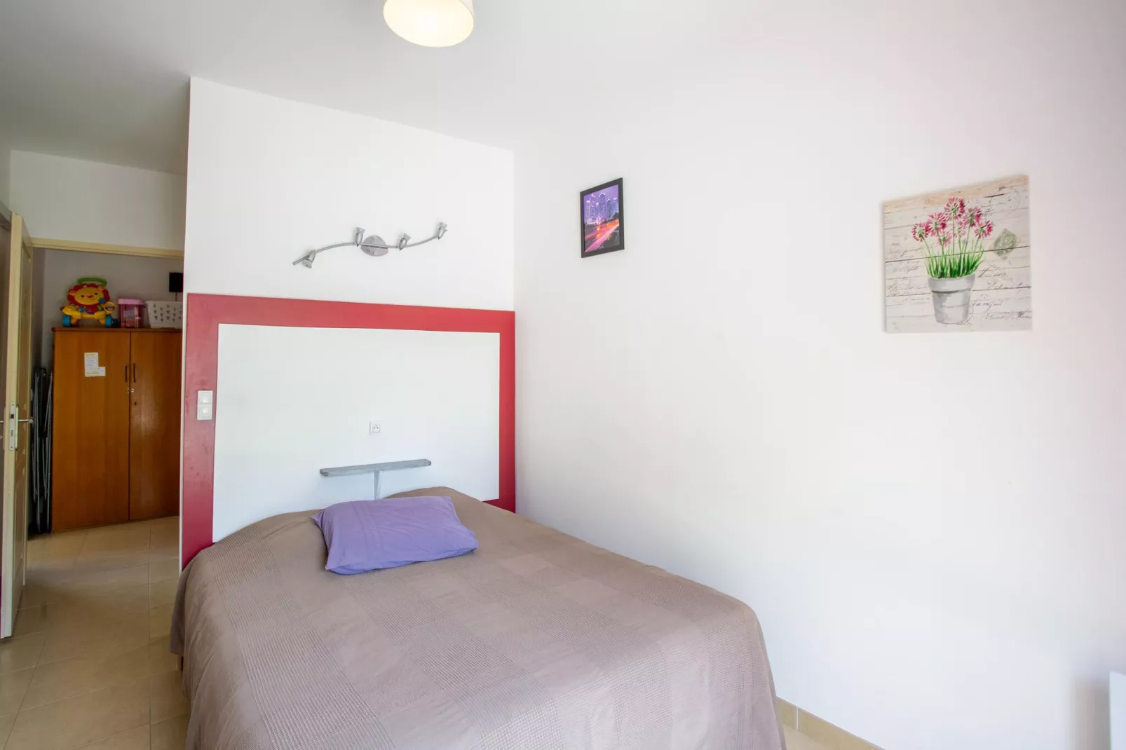 Les Lavandes-Bedroom