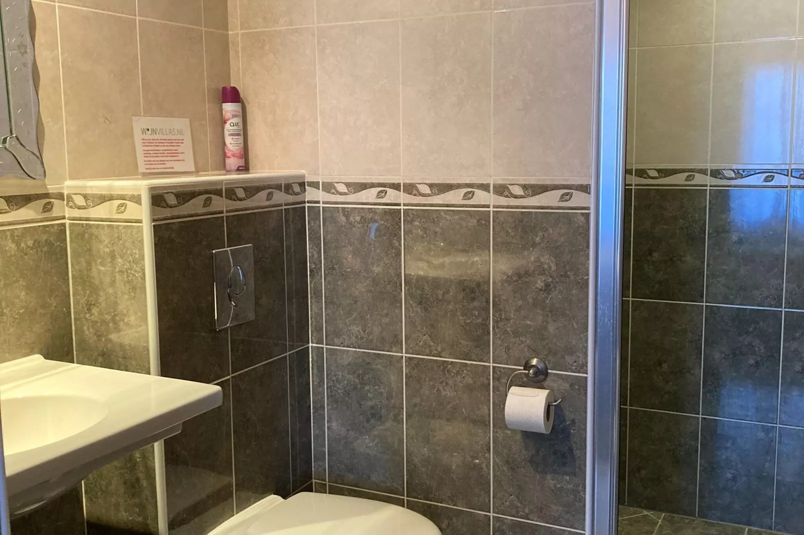 Mas de Montbrun-Bathroom