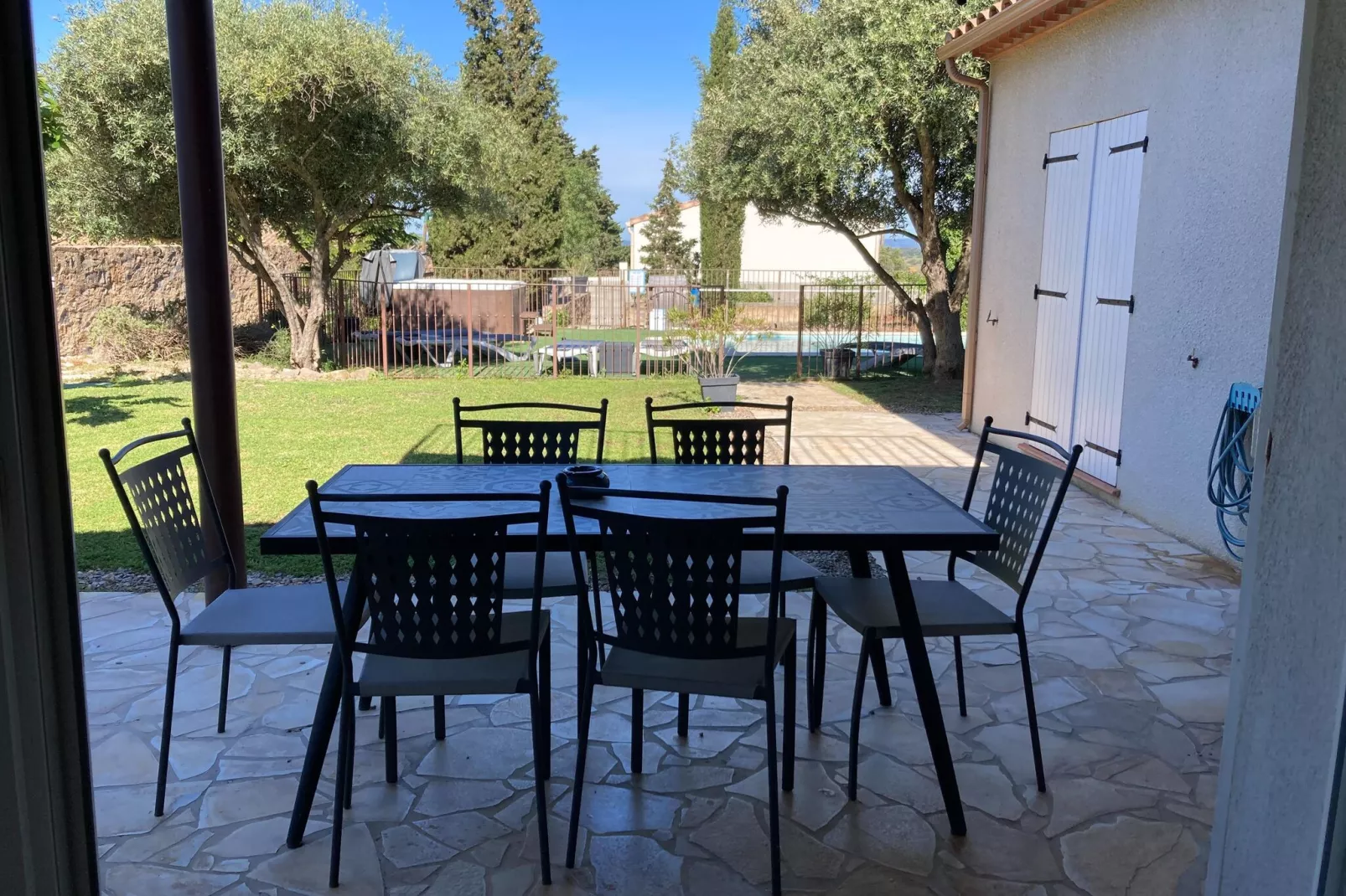Mas de Montbrun-Terrace balcony