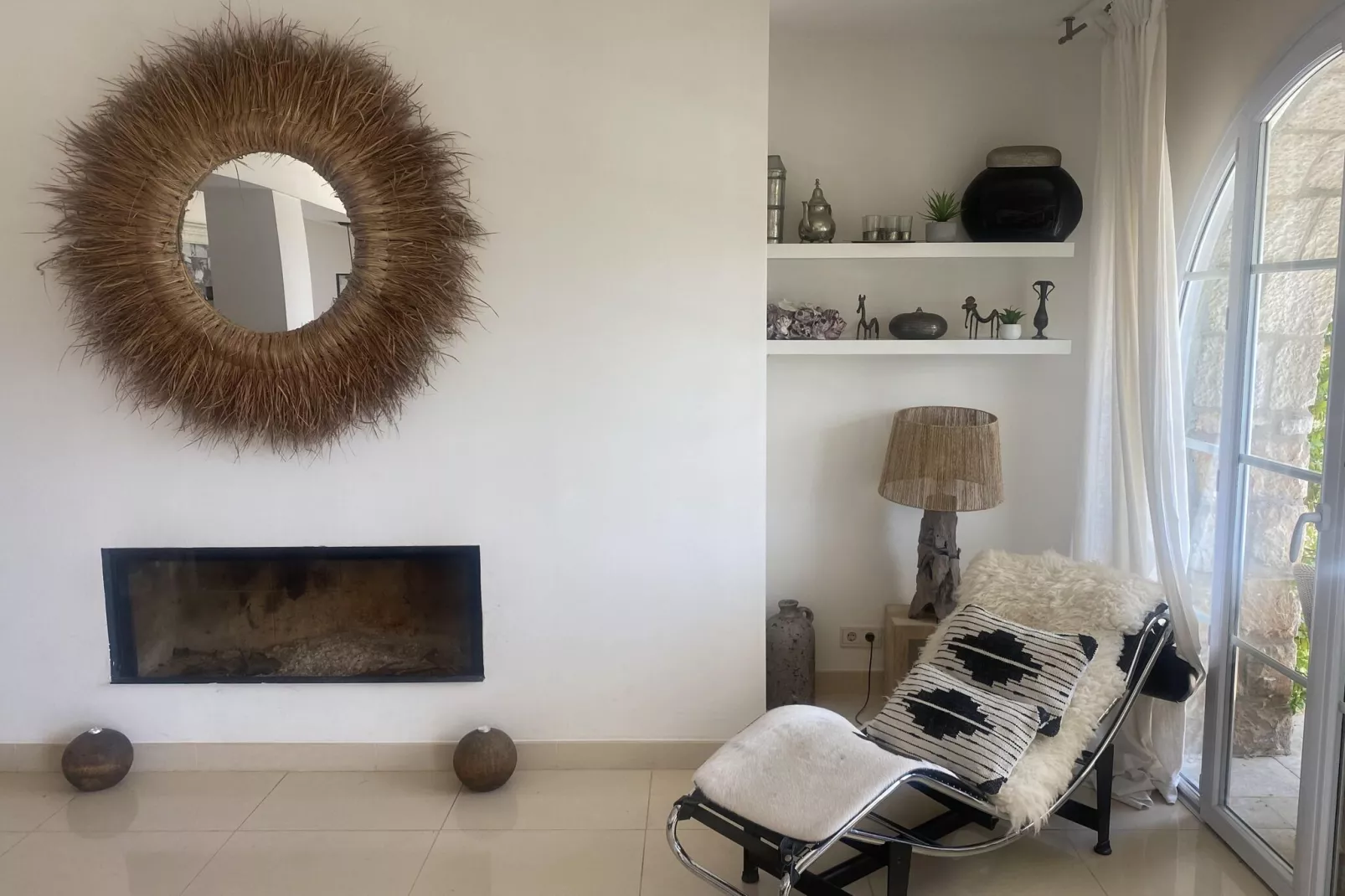 Roucaou-Living room