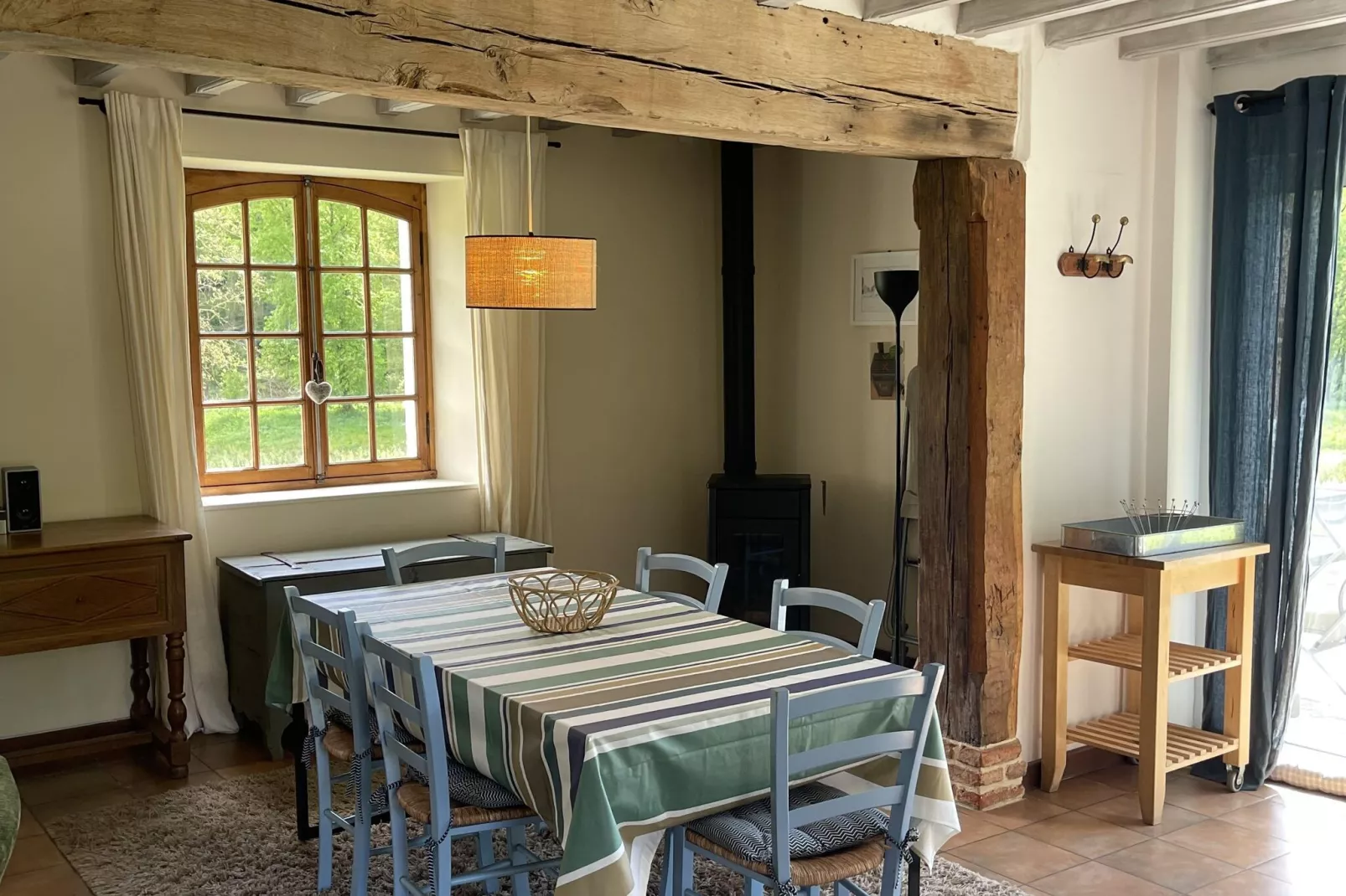 Gite de Franssu-Dining room
