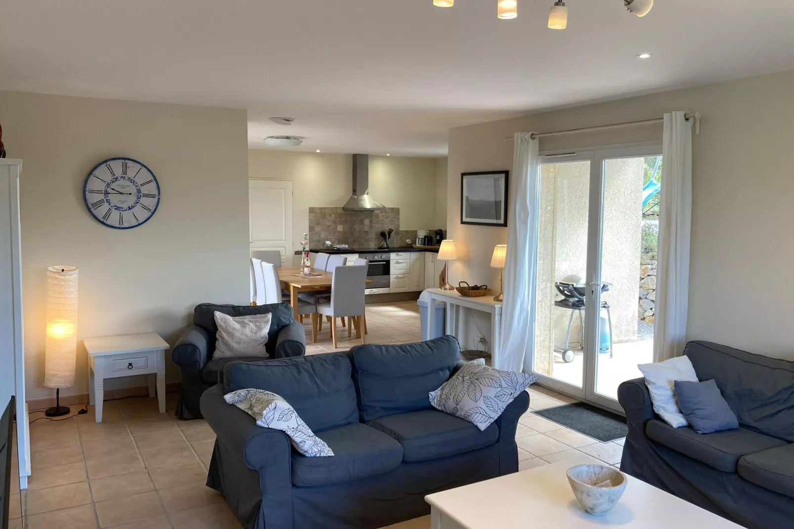 Villa le Syrah-Living room