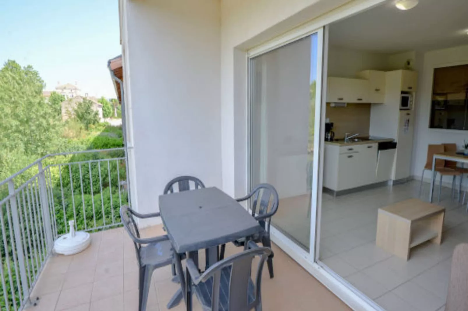 Résidence du Château de Jouarres - Azille // Studio 2 pers-Terrace balcony