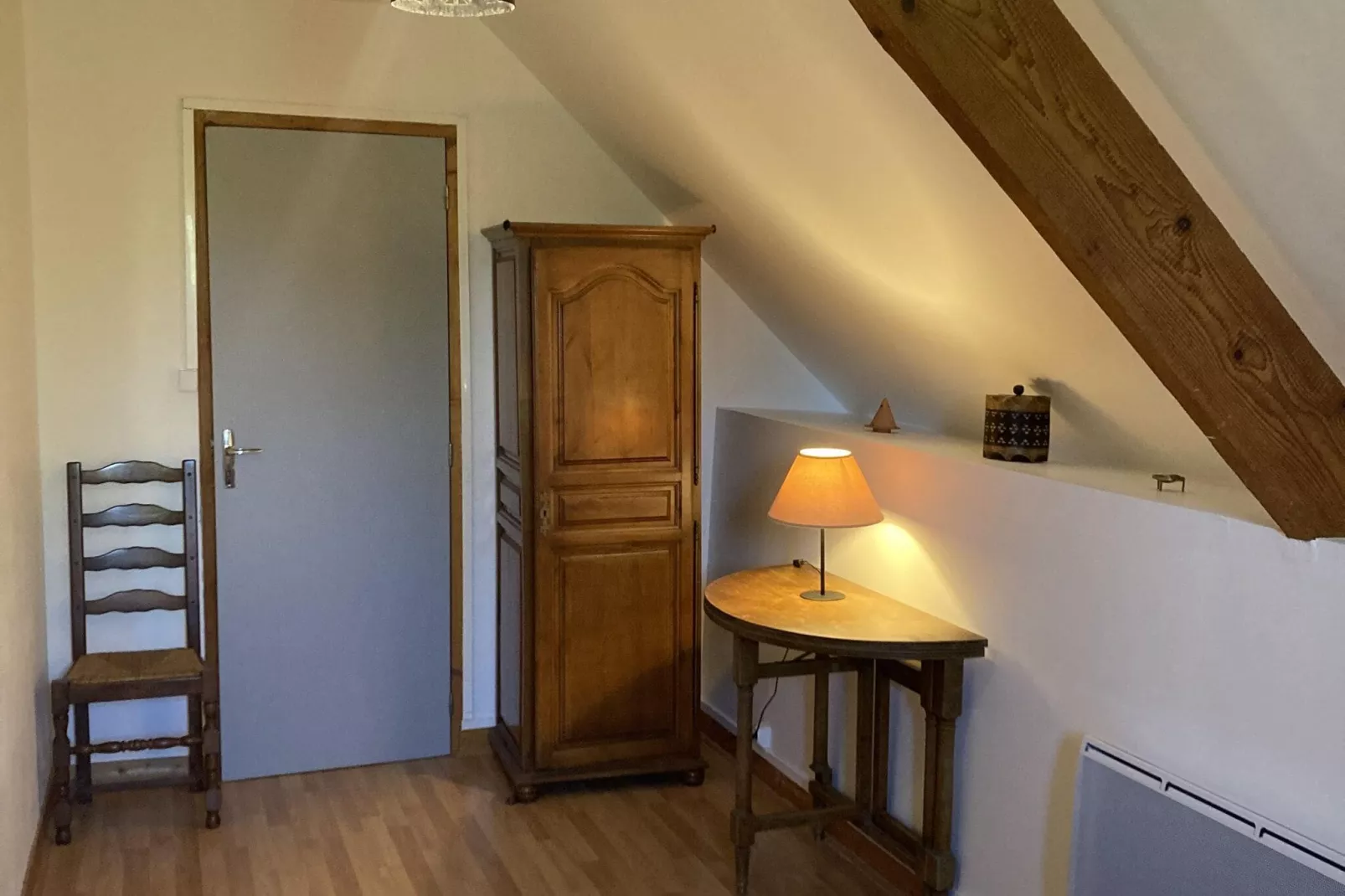 MAISON VIROLE-Chambre