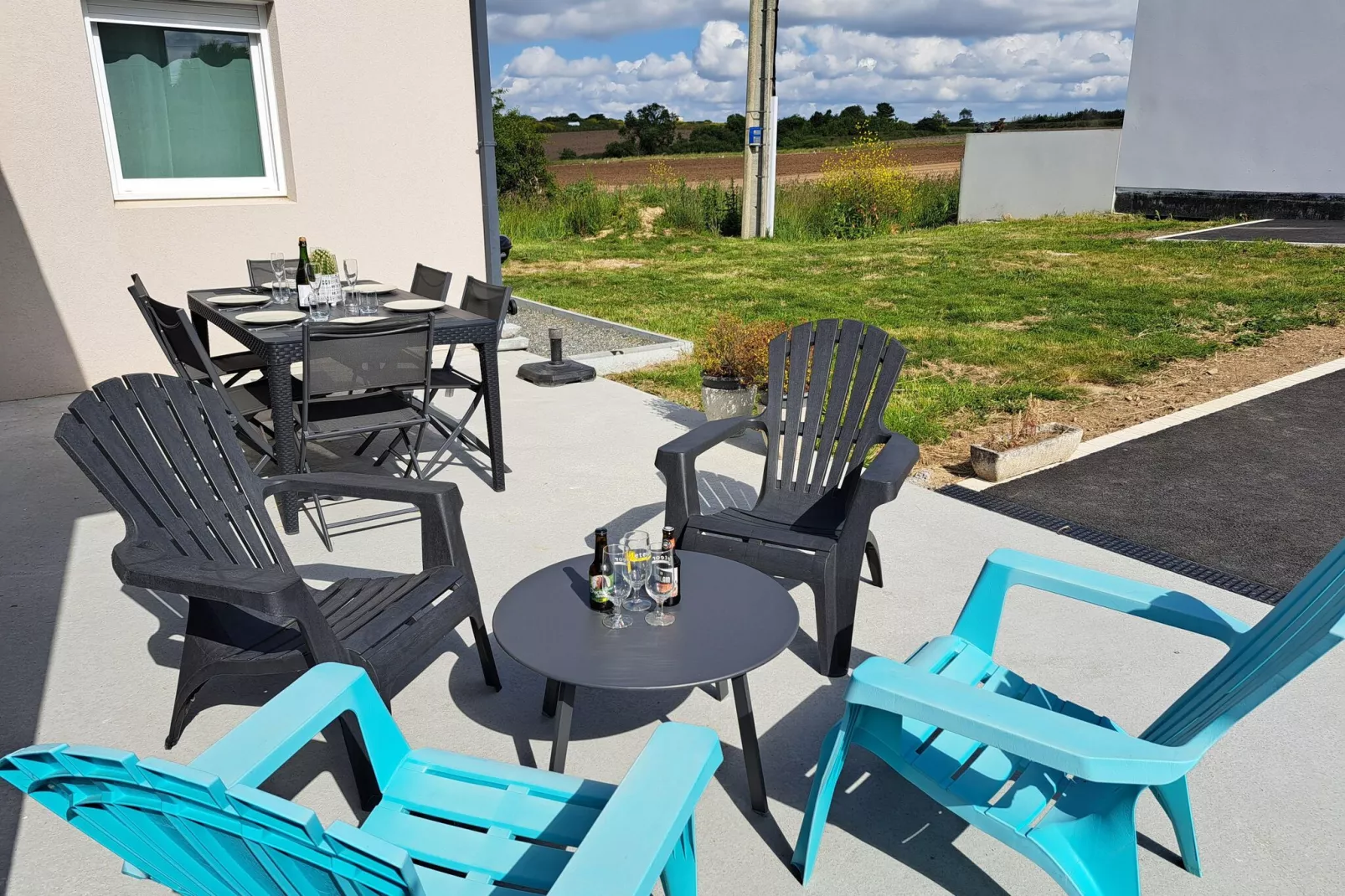 Ebenerdiges Ferienhaus Cleder-Terrace balcony
