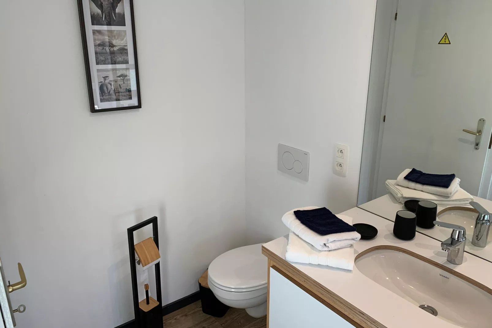 La Cote de Boué-Bathroom