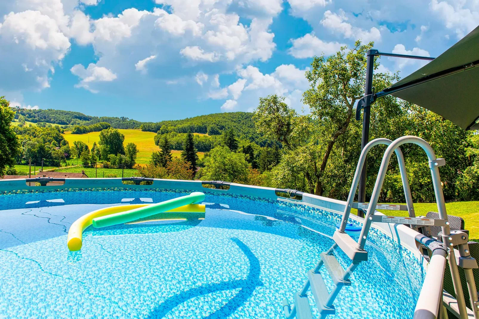 Gîte 1-Schwimmbad