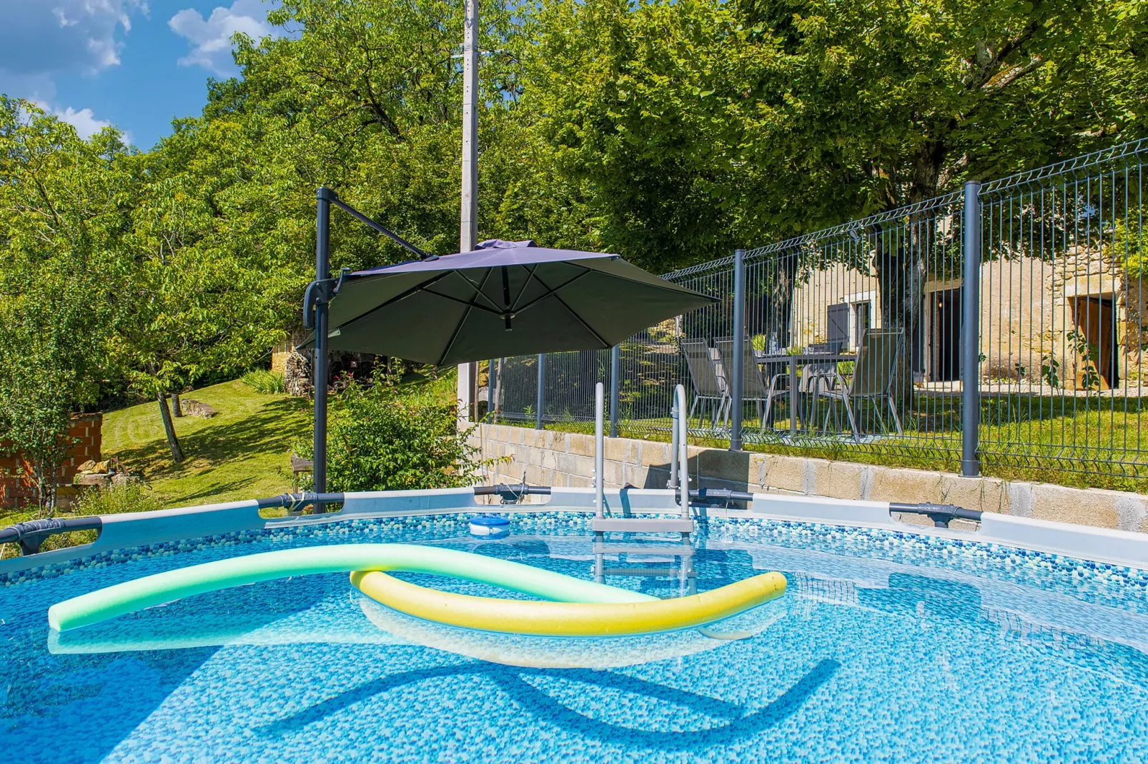 Gîte 1-Schwimmbad