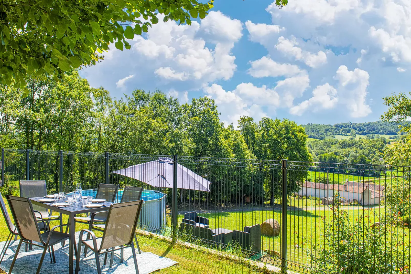 Gîte 1-Gärten Sommer