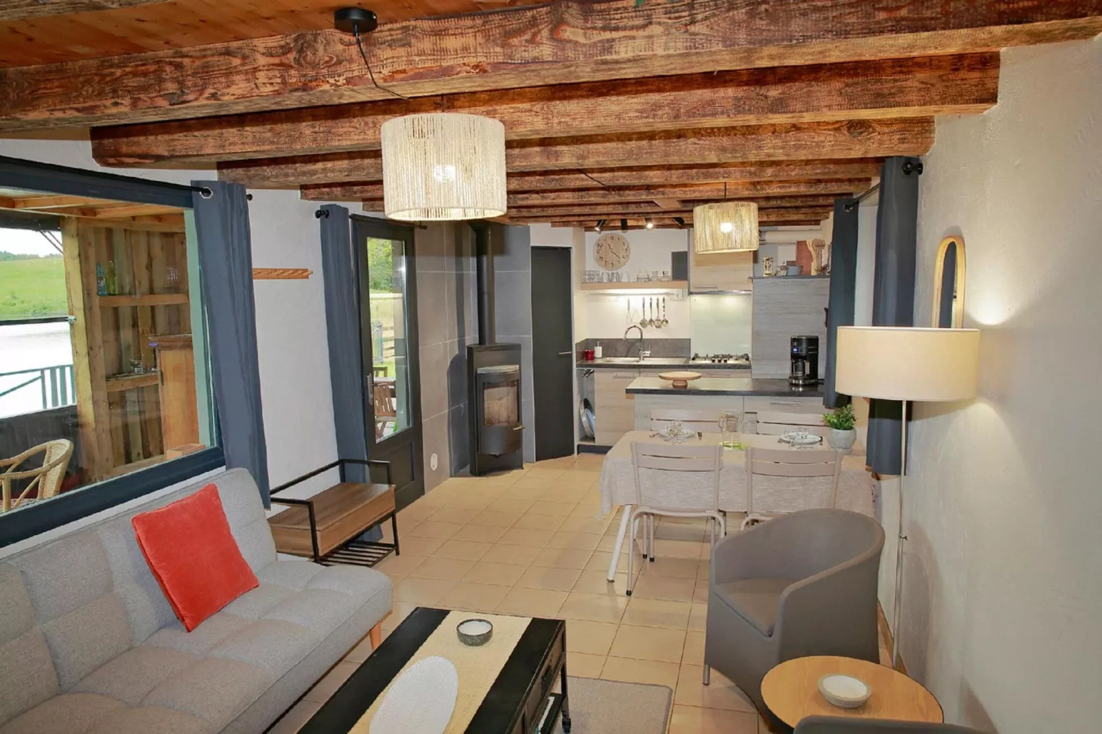 Gîte "Au bord de l'Eau "-Living room