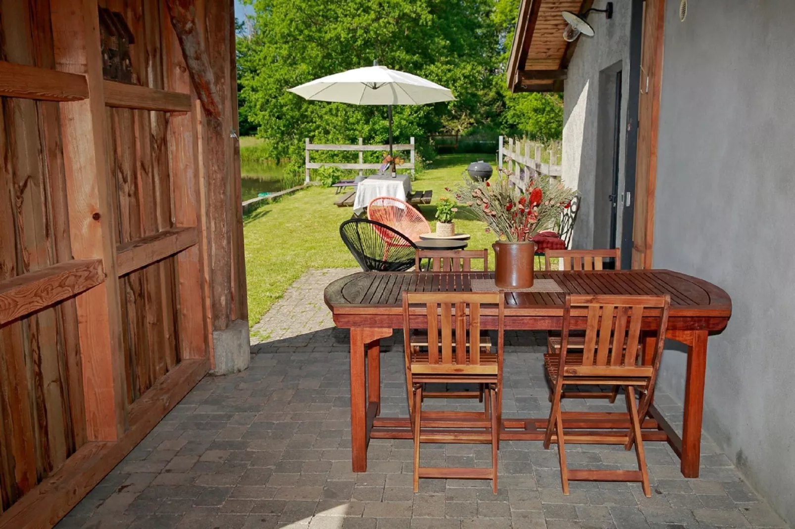 Gîte "Au bord de l'Eau "-Terrace balcony