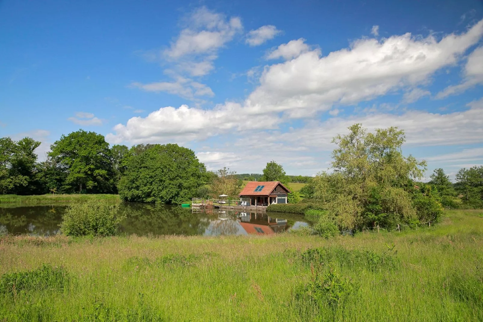 Gîte "Au bord de l'Eau "-Areas summer 5km