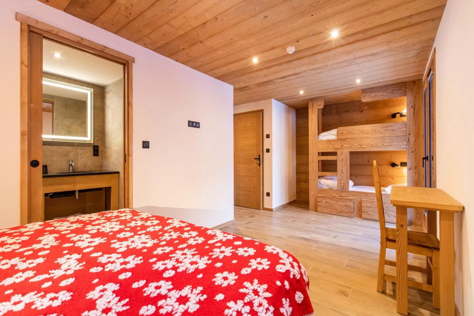 CHALET LE KB-Bedroom