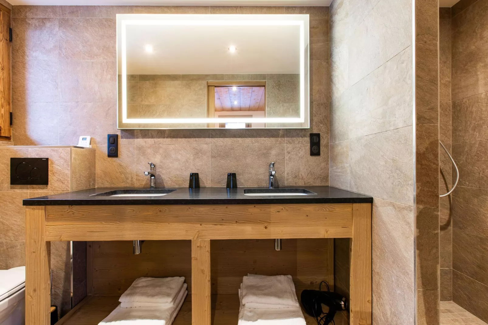 CHALET LE KB-Bathroom