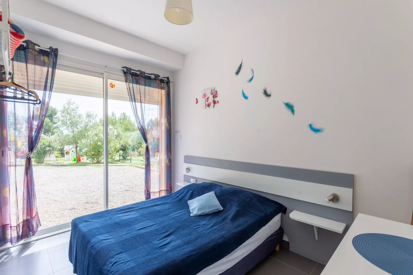 Les Oliviers-Bedroom