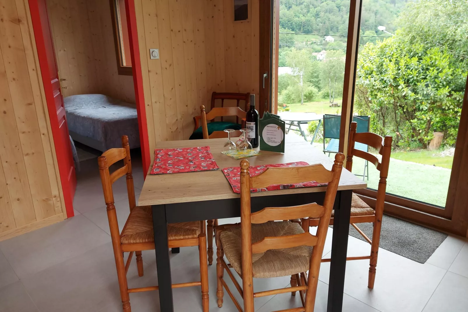 La Salamandre-Dining room