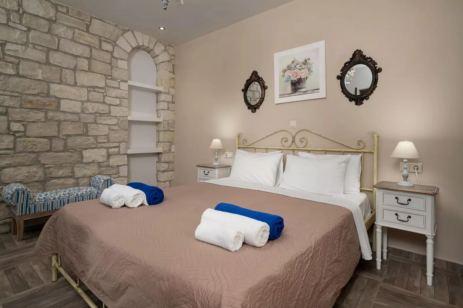 Orelia Cretan Villa 2 persons-Chambre