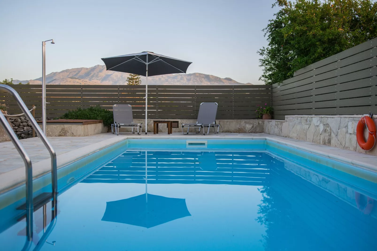 Villa Roula-Not tagged