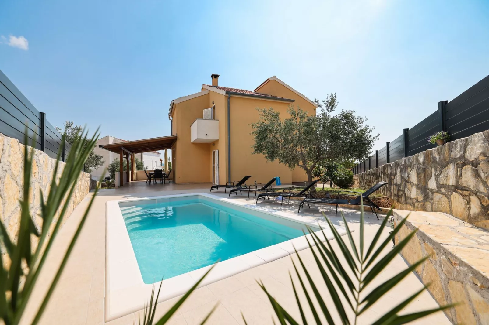 Holiday home Nekic-Exterior summer