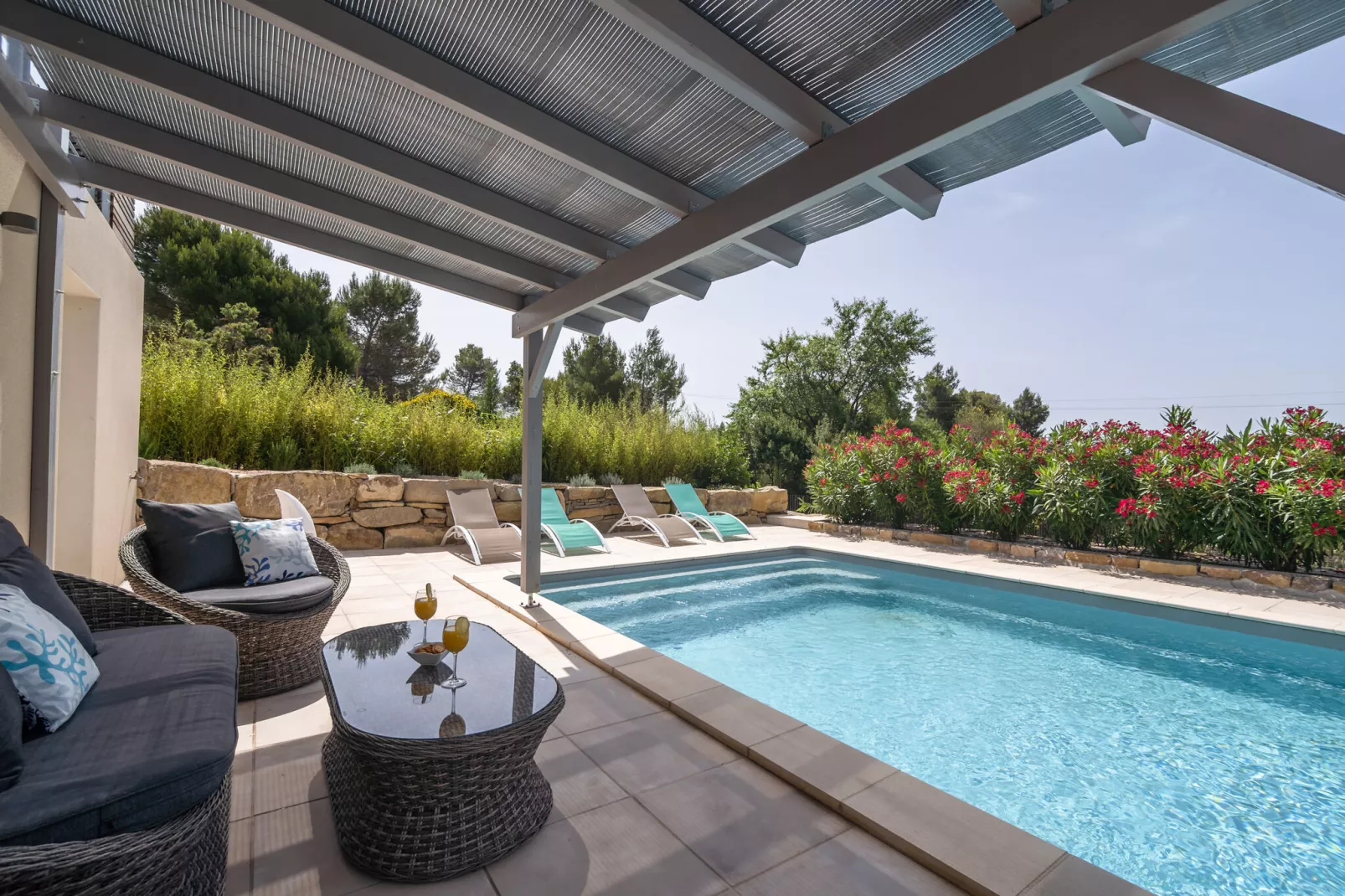 Bamboo-Pool