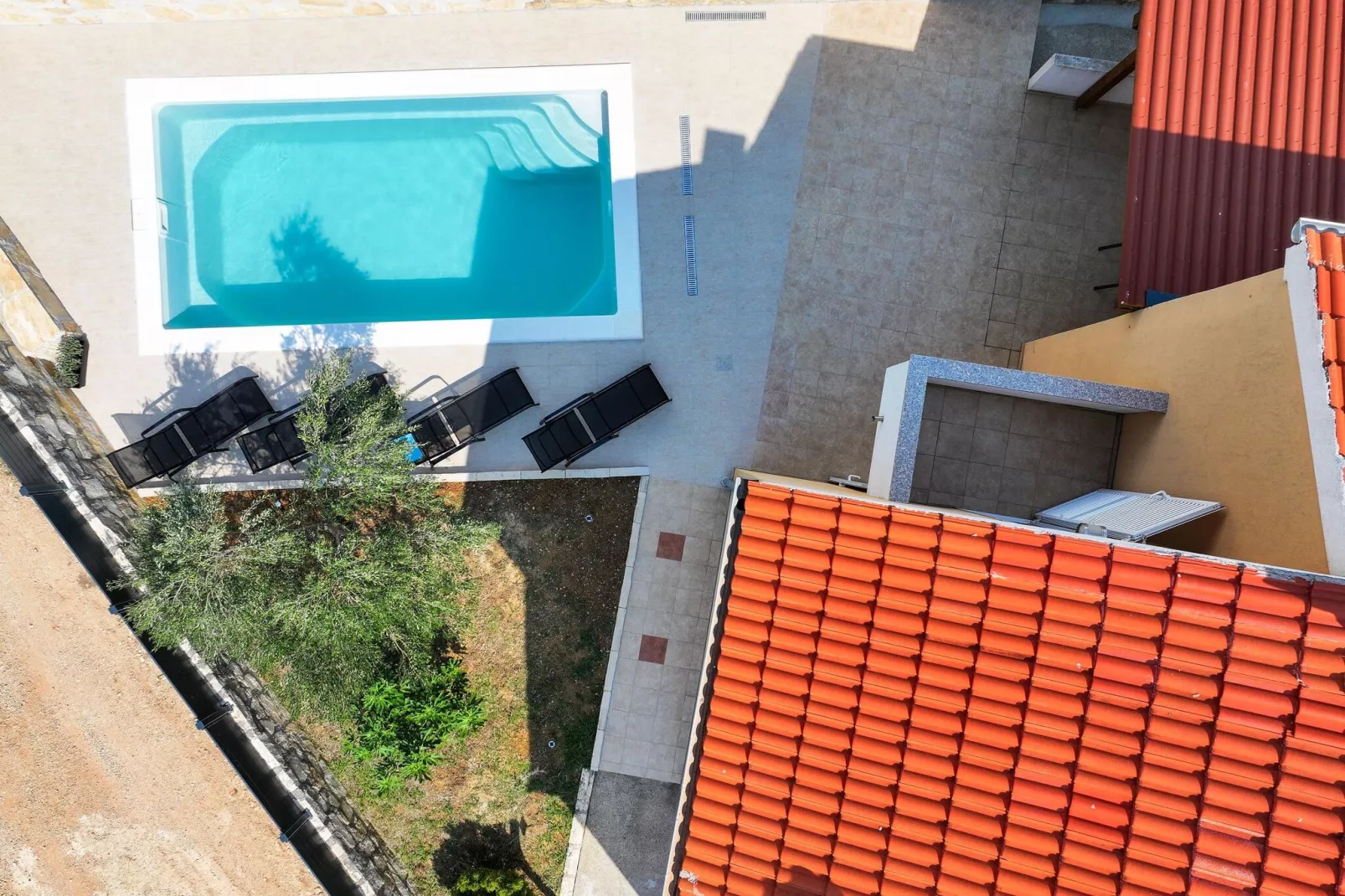 Holiday home Nekic-Pool