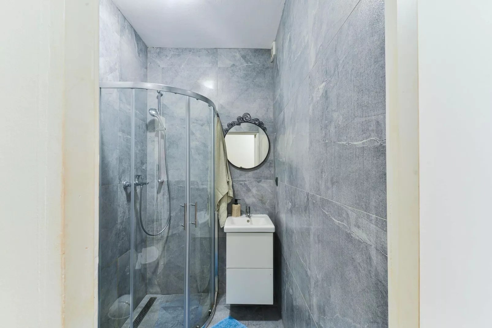 Villa Roko-Bathroom