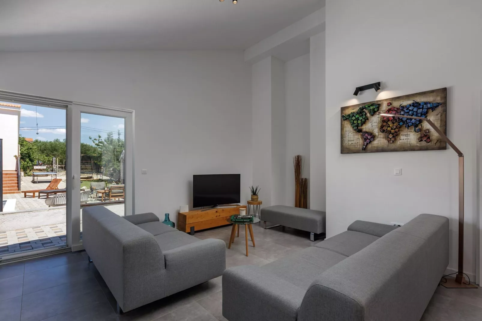 Villa Divinus-Living room
