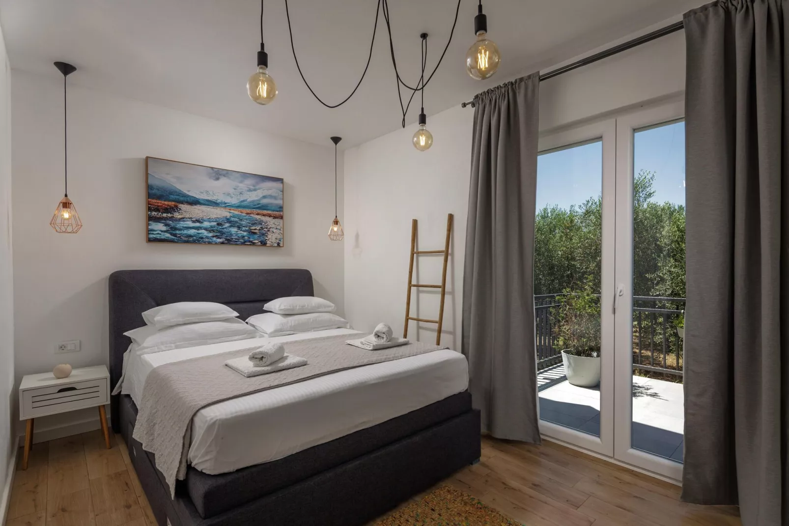 Villa Divinus-Bedroom