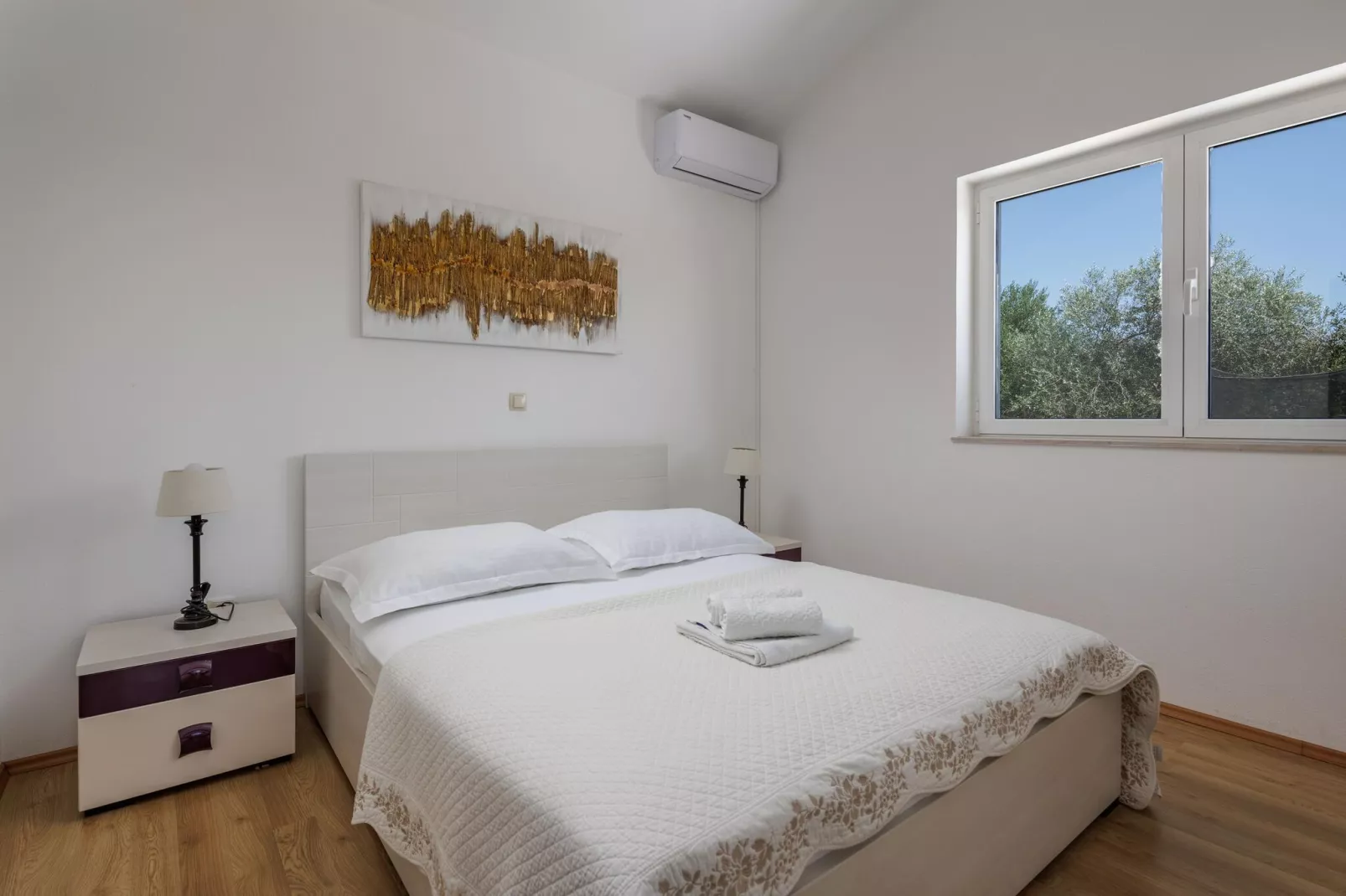 Villa Divinus-Bedroom