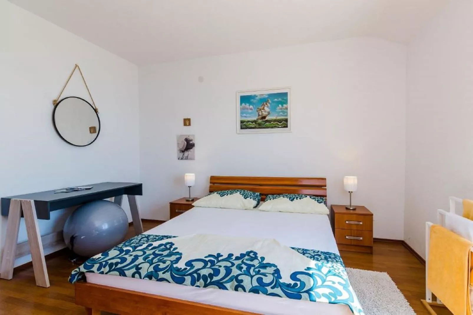 Apartment Alpha-Bedroom