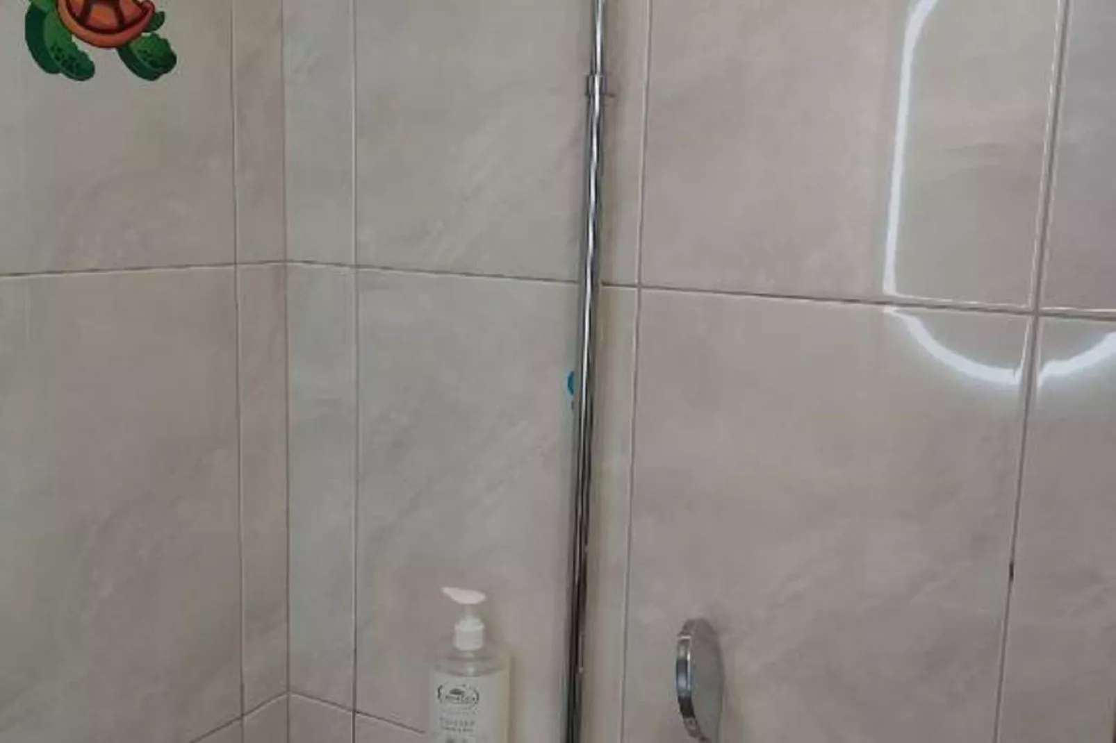 Apartment Alpha-Bathroom