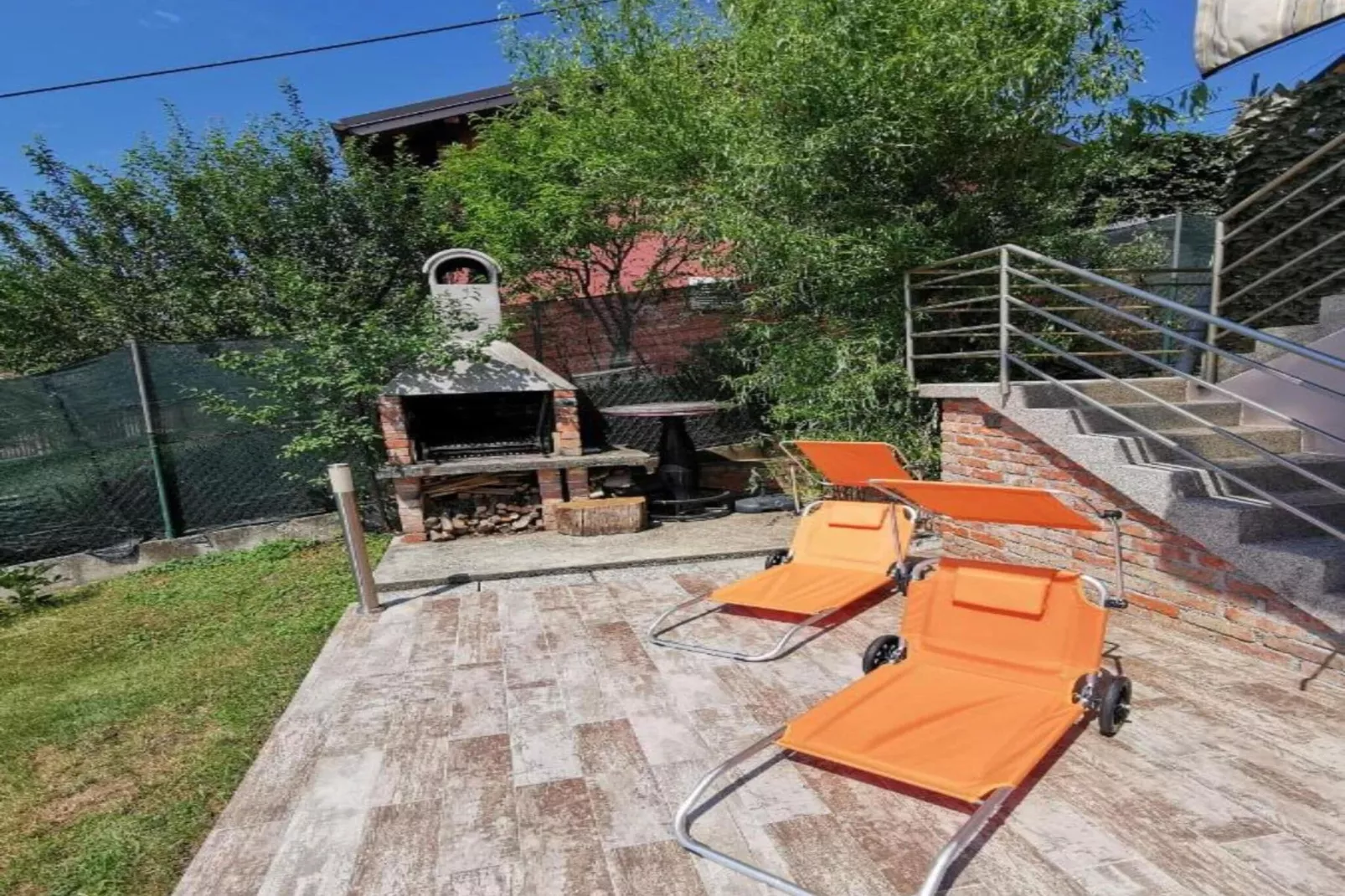 Guesthouse Videc-Terrace balcony