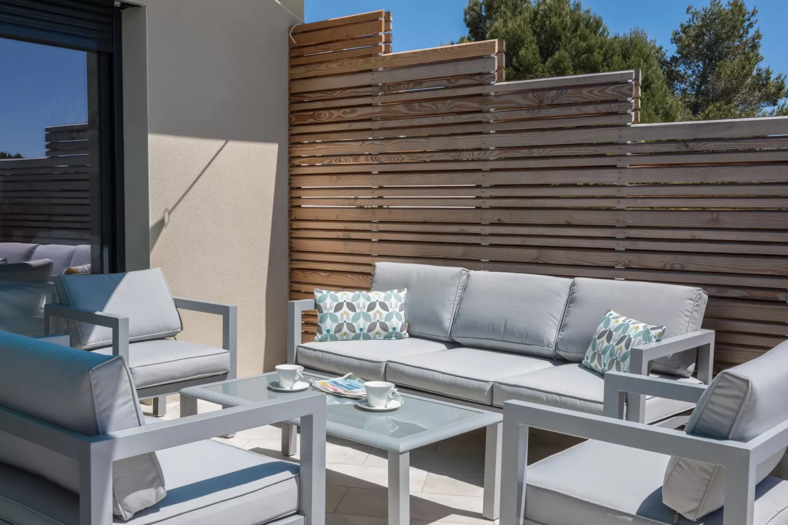 Bamboo-Terrace balcony