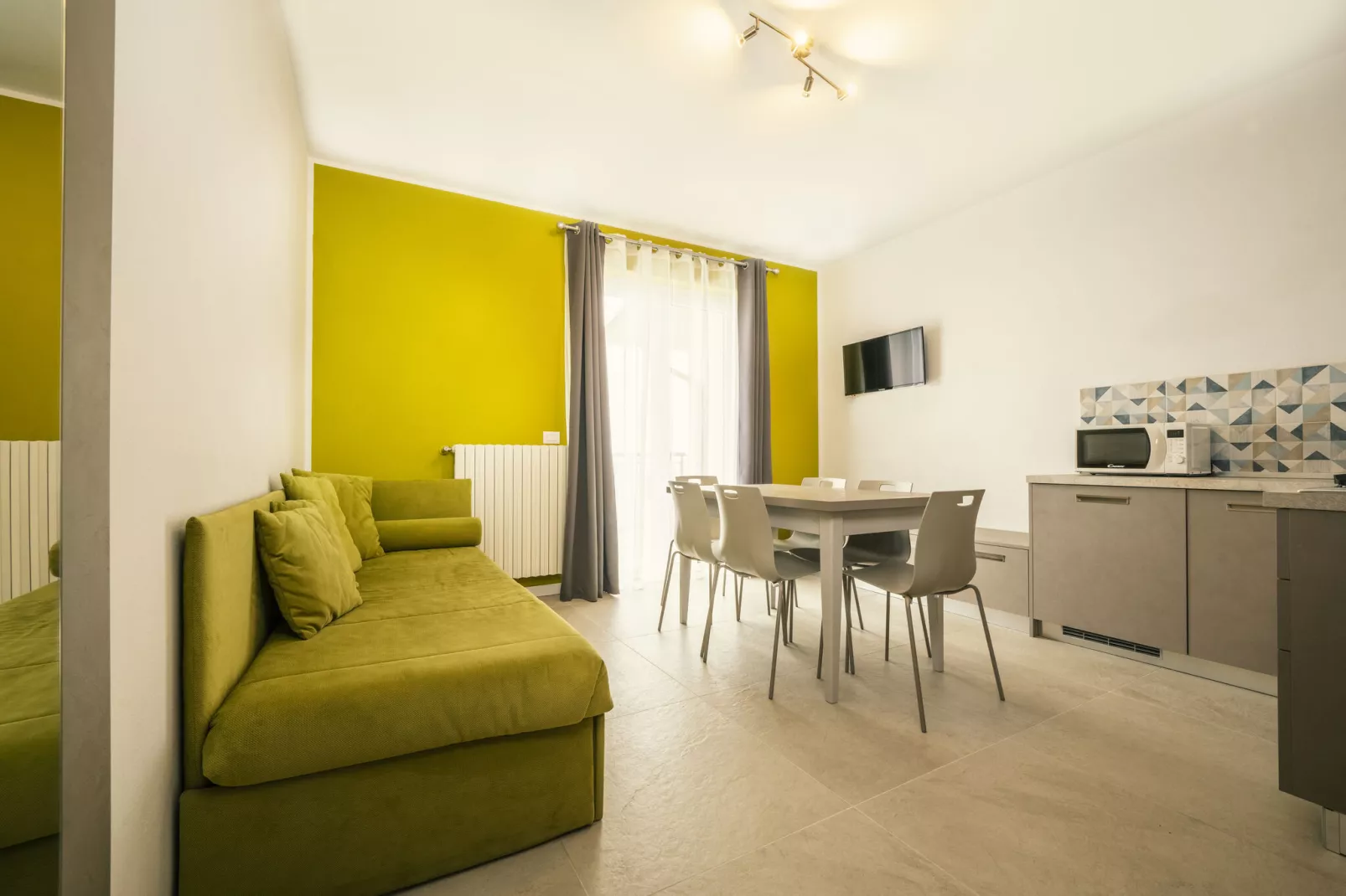 Residence La Rotonda, Tignale-bilo A4-Living room