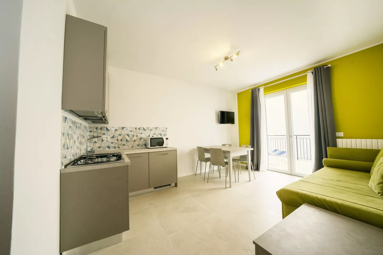 Residence La Rotonda, Tignale-bilo A4-Living room