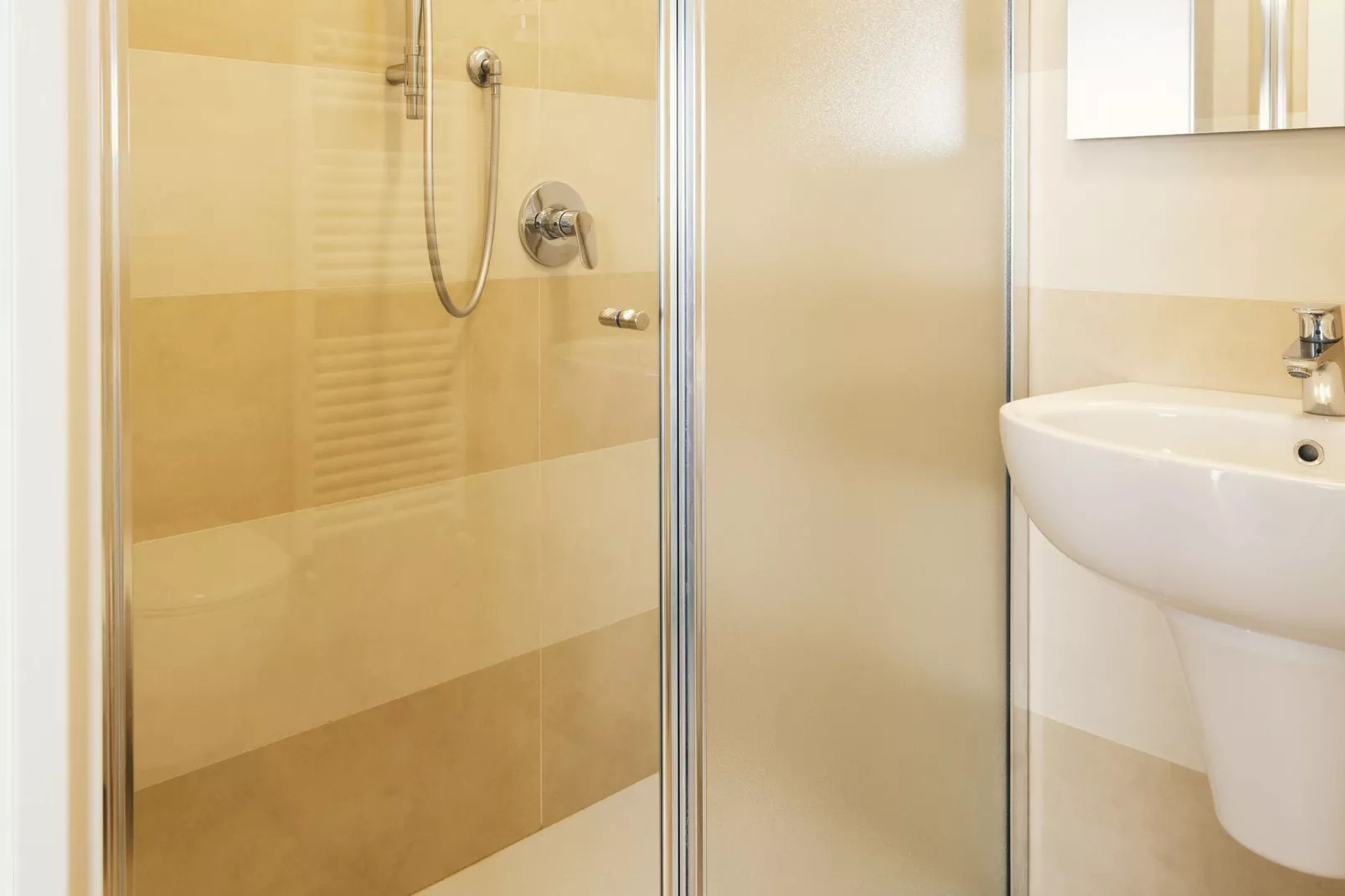Residence La Rotonda, Tignale-trilo B6-Bathroom