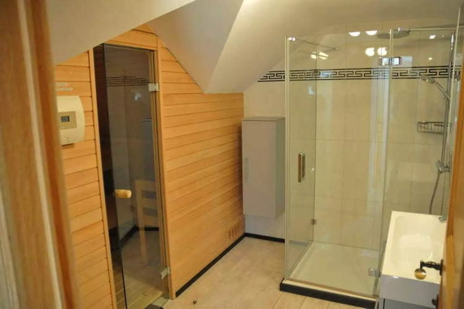 La Colline-Bathroom