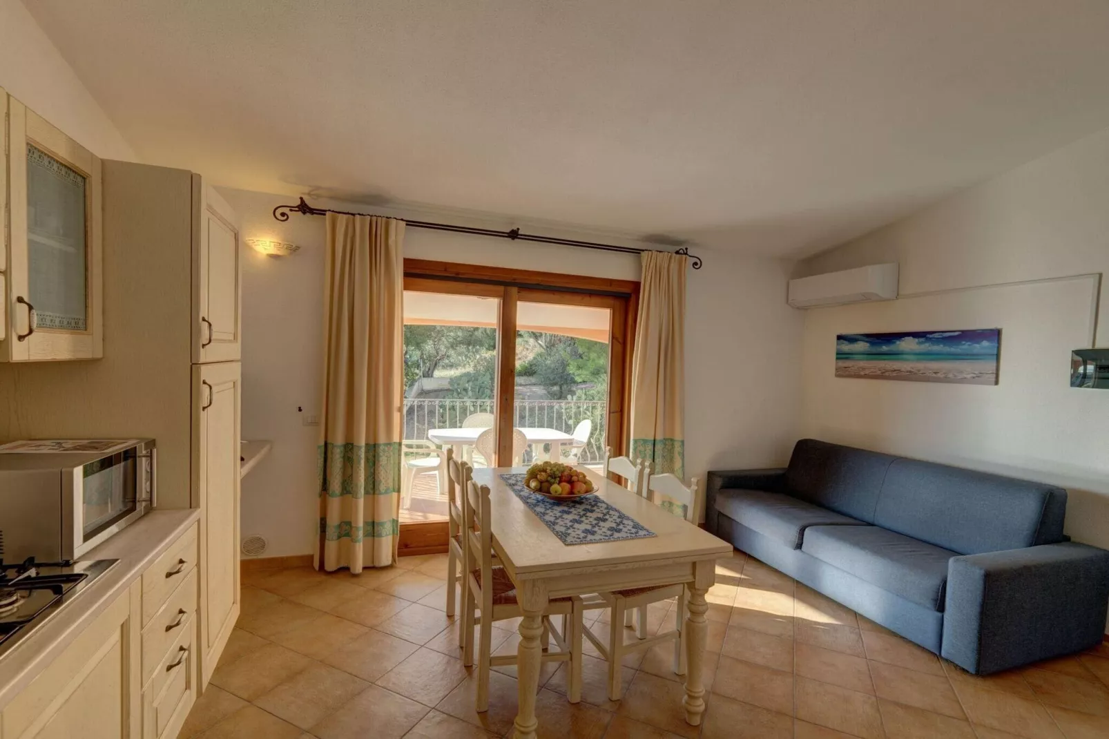 Residence Badus, Badesi-Bilo 4-Living room