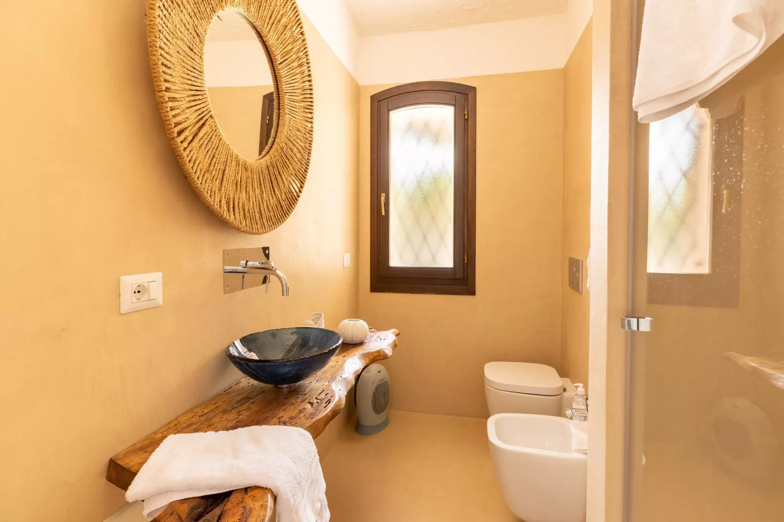 Villa Paradiso 3-Bathroom