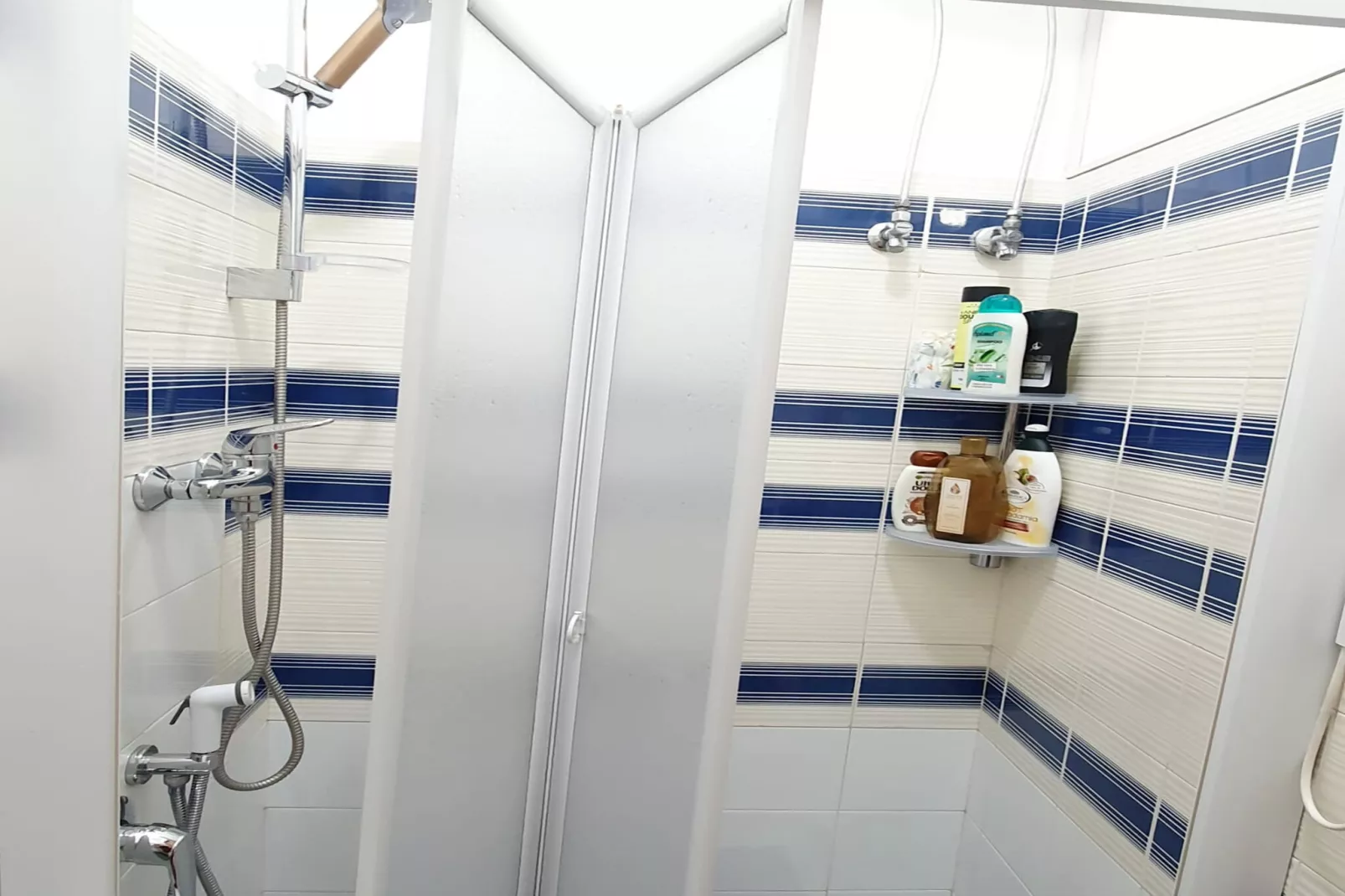 Casa dei Pargoli-Bathroom