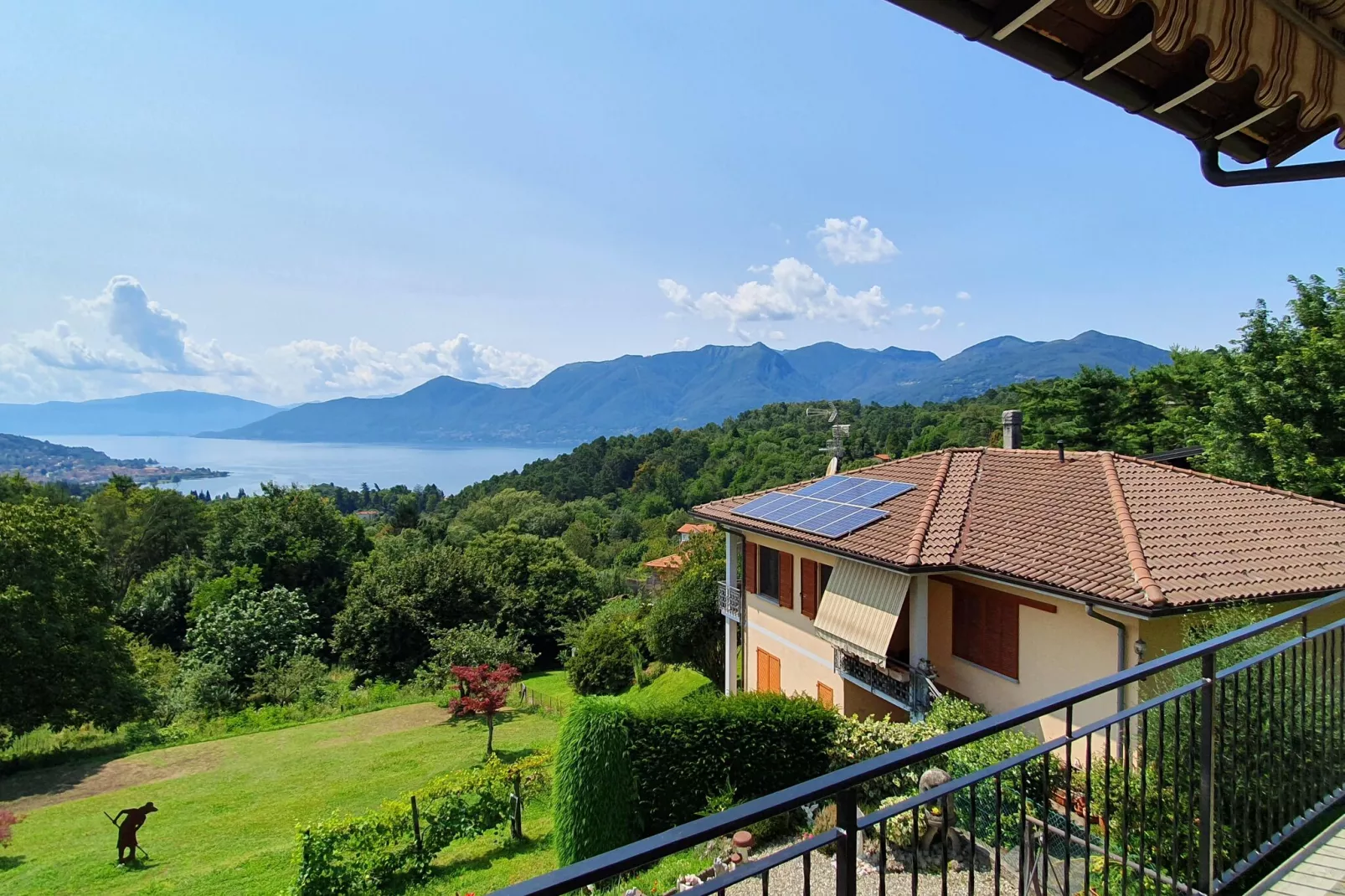 FIT03/1 - Villa Fiorita-Terrace balcony