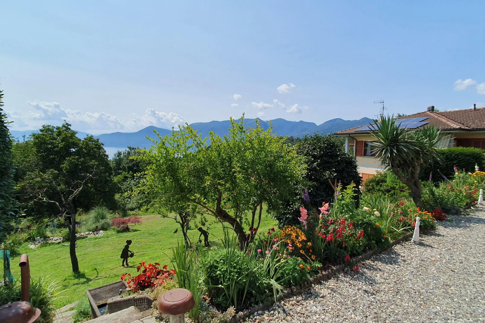 FIT03/1 - Villa Fiorita-Gardens summer