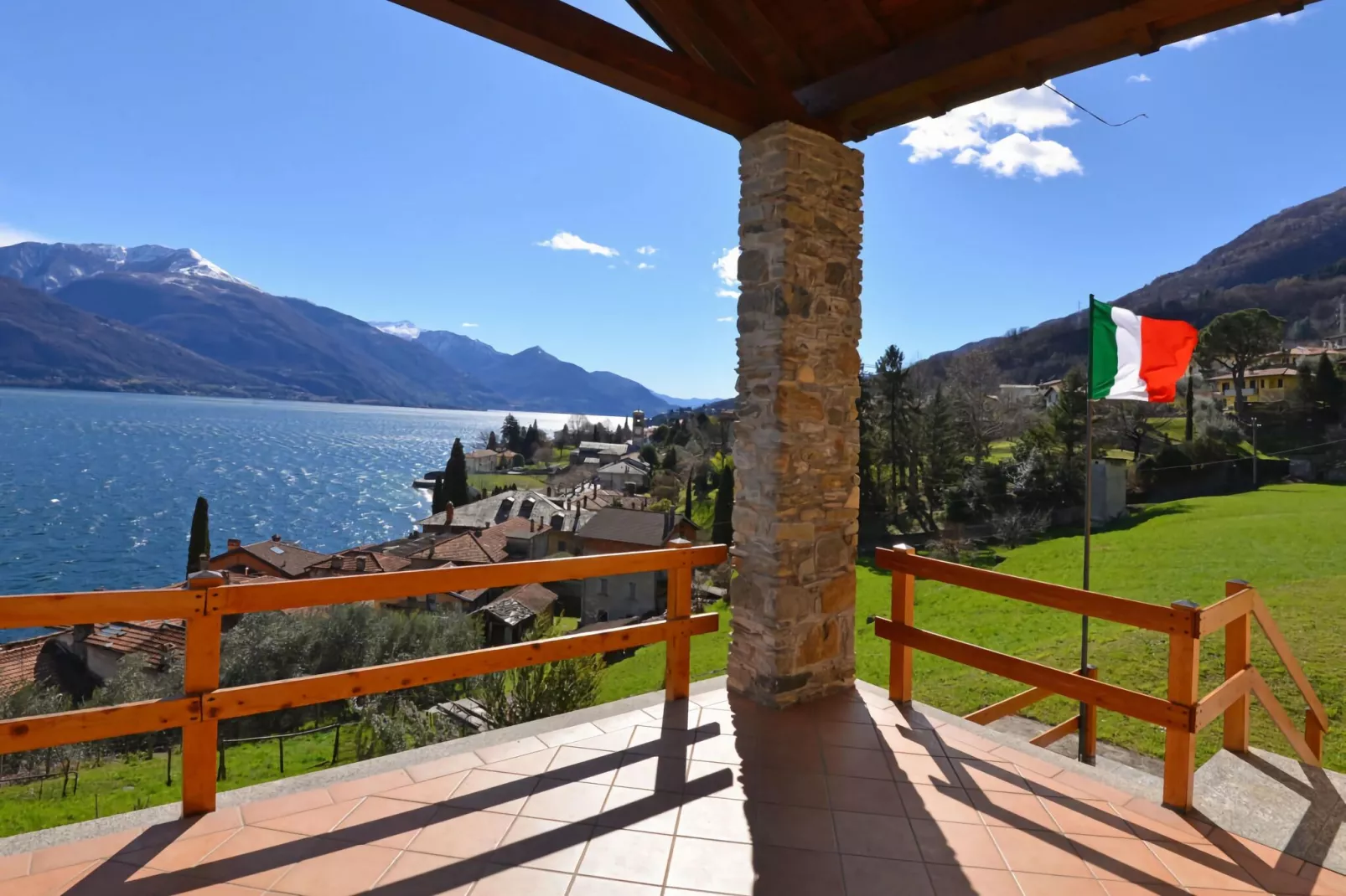 133399-Terrace balcony