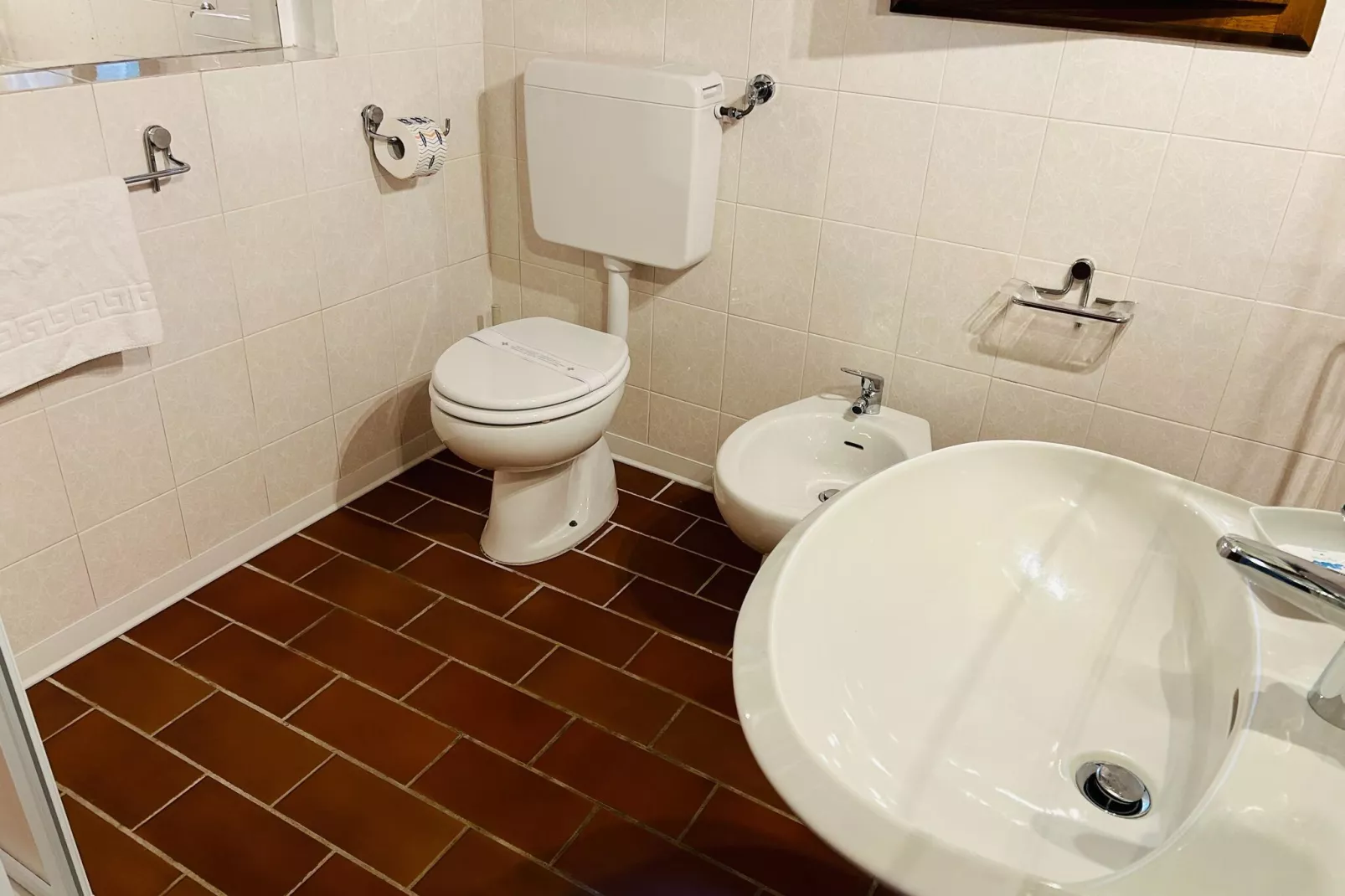Giada-Bathroom