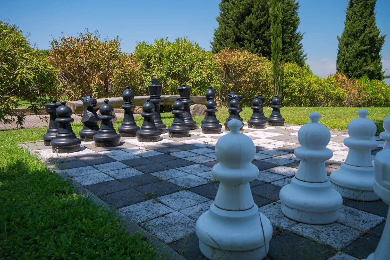 Ciclamino-Gardens summer