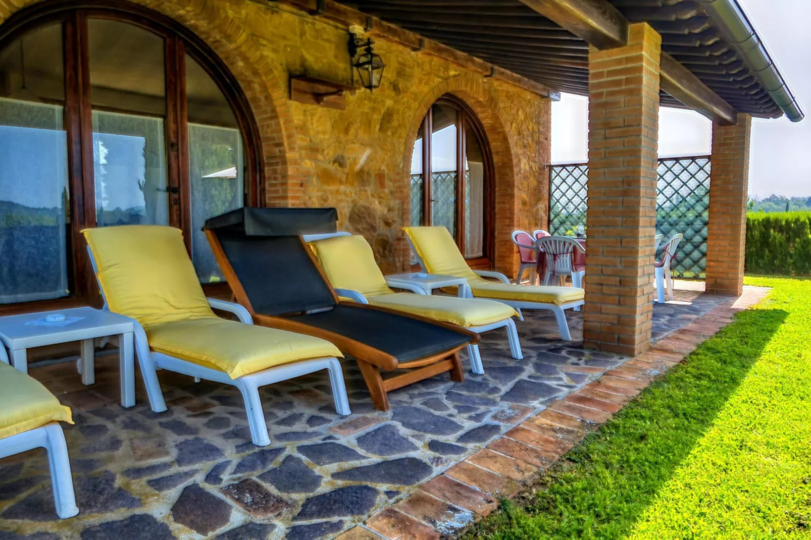 Mughetto-Terrace balcony