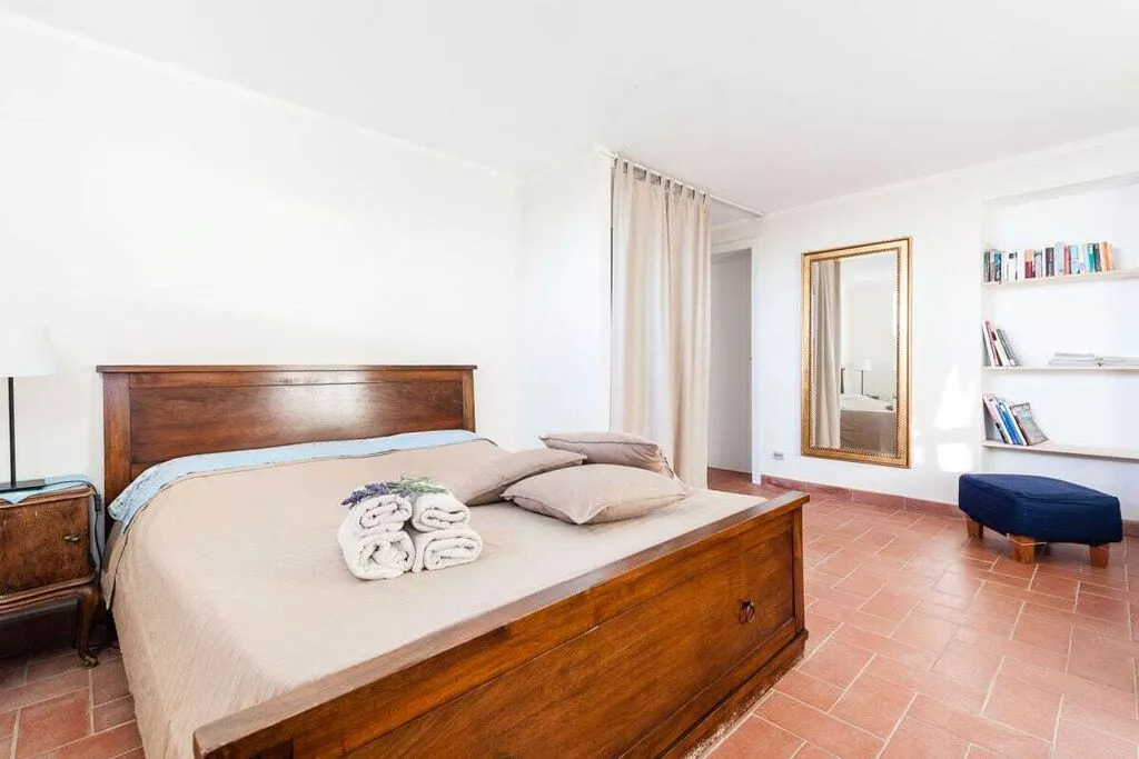 50160-Bedroom