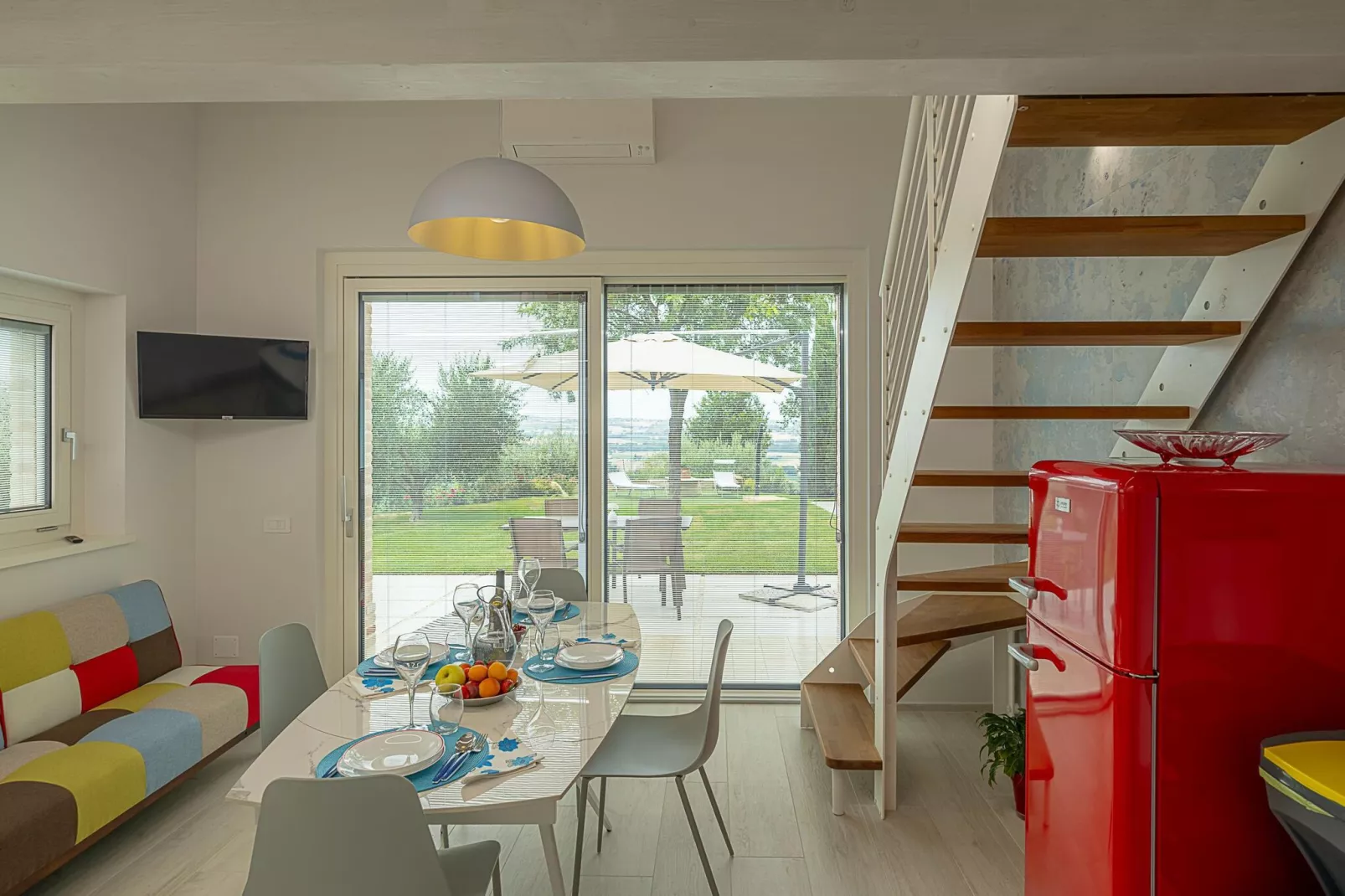 Infiniti Colli-Living room